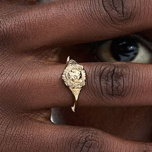 Pandora x Game of Thrones | 52 | Gold Lion Ring